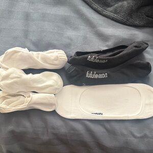 lululemon athletica Men's Black and White Athletic Socks